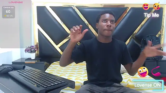 NoahJhonson69 online show from 18, 1, 2026