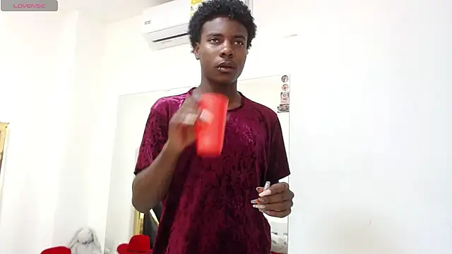 NoahJhonson69 online show from 8, 5, 2026