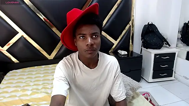 NoahJhonson69 online show from 4, 5, 2026