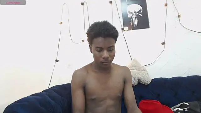 NoahJhonson69 online show from 28, 4, 2026