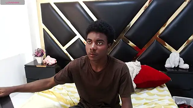 NoahJhonson69 online show from 29, 5, 2026