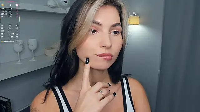 FeliciaKogen online show from 24, 11, 2025