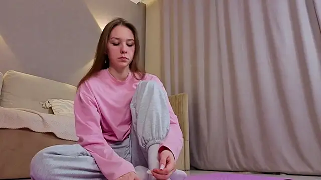 JaymieLarkey online show from 8, 1, 2026