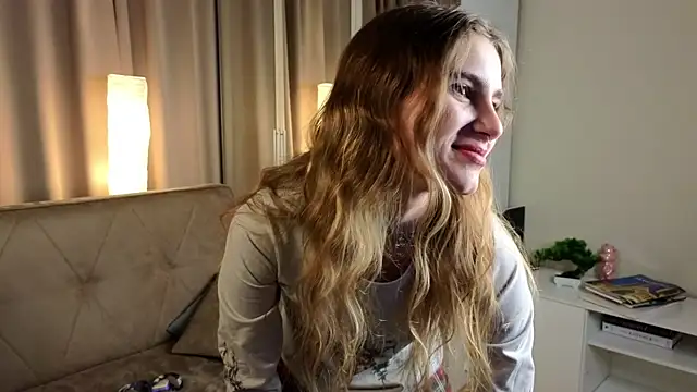 RozanneJordan online show from 4, 12, 2025