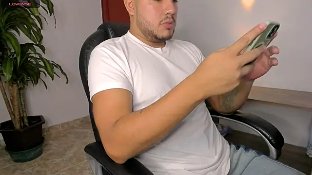 Mark  Brown online show from 23, 11, 2025