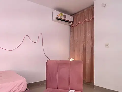 Luna lexy04 online show from 10, 4, 2026