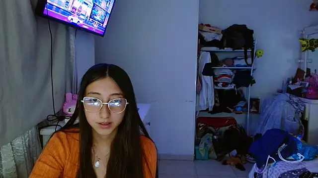 Nanylux online show from 28, 11, 2025