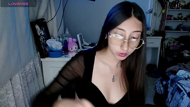 Nanylux online show from 7, 1, 2026