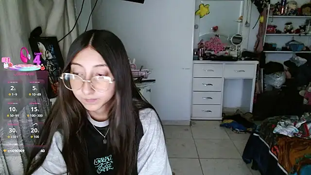 Nanylux online show from 21, 12, 2025