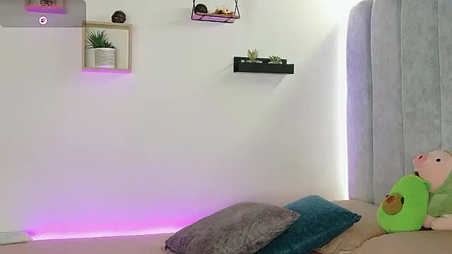  manumontoya online show from 7, 2, 2026