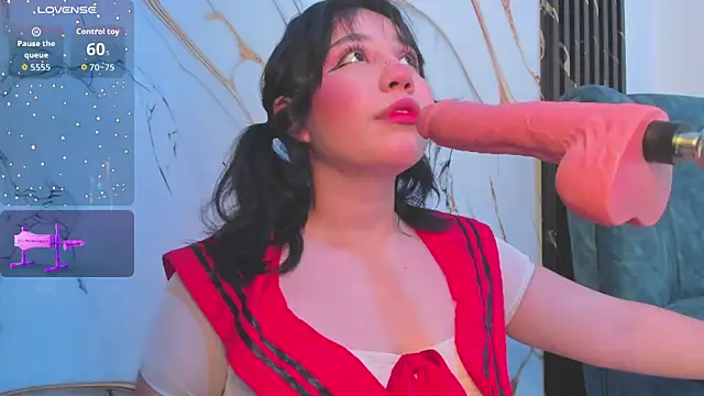 emy eviee online show from 21, 11, 2025