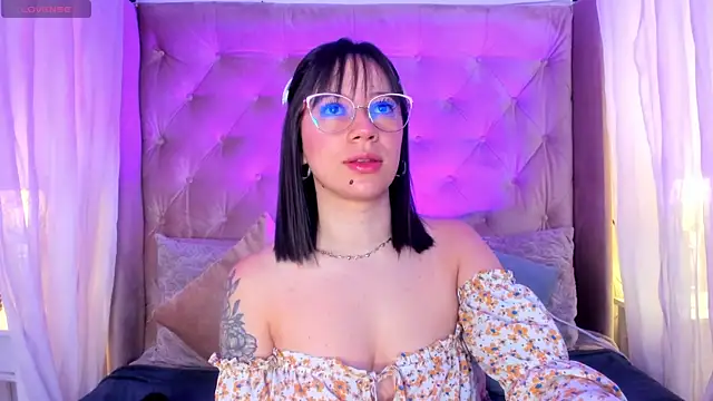 Annie Petters online show from 8, 5, 2026