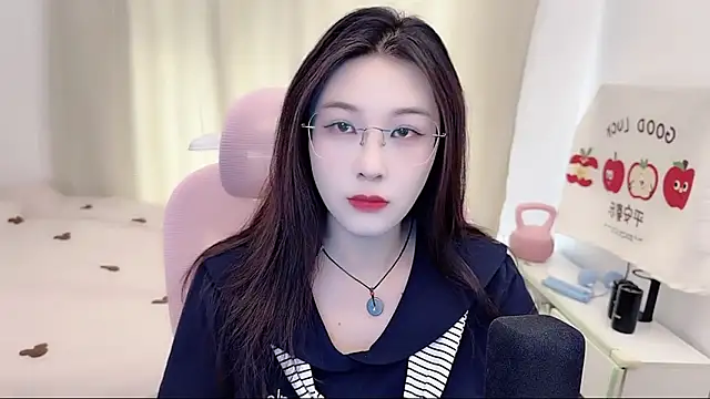 Snapshot of TTtia_ chatting on 20, 5, 2026 TTtia online show from 20, 5, 2026
