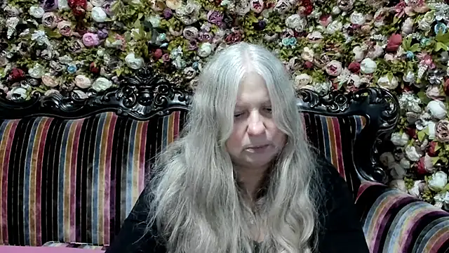 Snapshot of mariabelladonna chatting on 3, 12, 2025 mariabelladonna online show from 3, 12, 2025