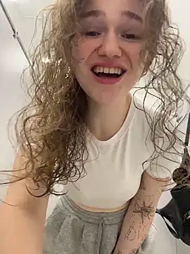 RussianWoman online show from 8, 4, 2026