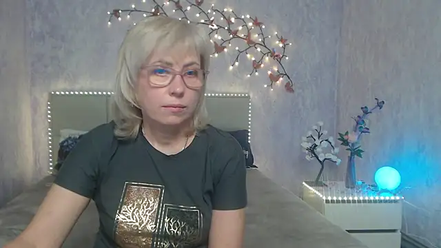 LaurenWishy online show from 13, 3, 2026