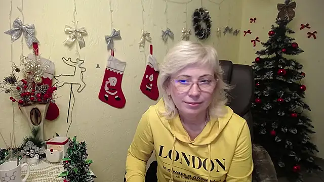 LaurenWishy online show from 19, 12, 2025