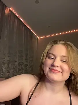 Snapshot of _whorimi chatting on 5, 12, 2025 whorimi online show from 5, 12, 2025