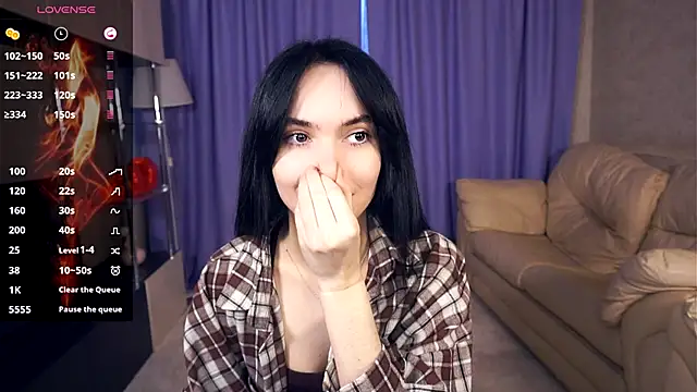 LorrieWilcinski online show from 25, 11, 2025