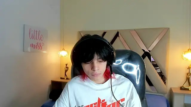 Snapshot of Sylasfrost chatting on 23, 2, 2026 Sylasfrost online show from 23, 2, 2026