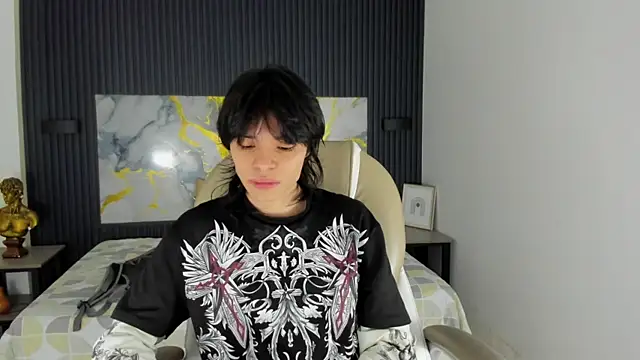 Snapshot of Sylasfrost chatting on 2, 12, 2025 Sylasfrost online show from 2, 12, 2025