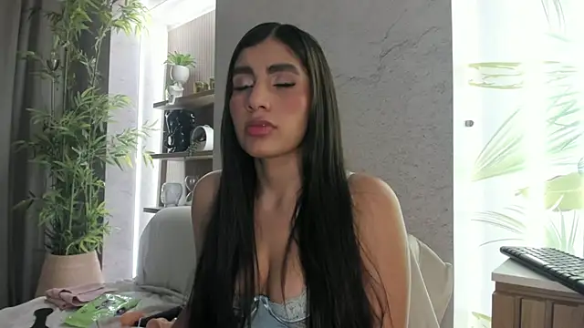 IsabelaStefano online show from 23, 2, 2026