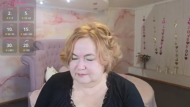 Nola Nektar online show from 25, 11, 2025