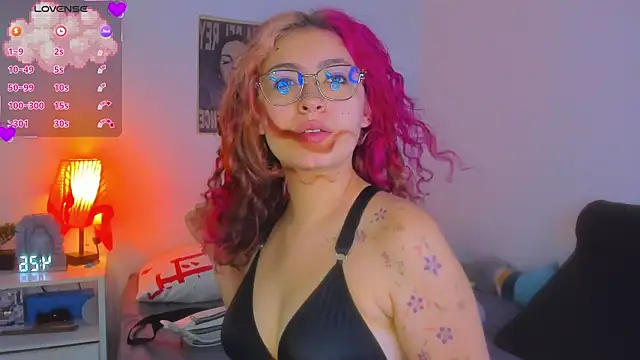 Snapshot of MarieTaylor_ chatting on 29, 6, 2026 MarieTaylor online show from 29, 6, 2026