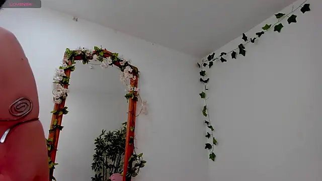 MarieTaylor  online show from 4, 4, 2026