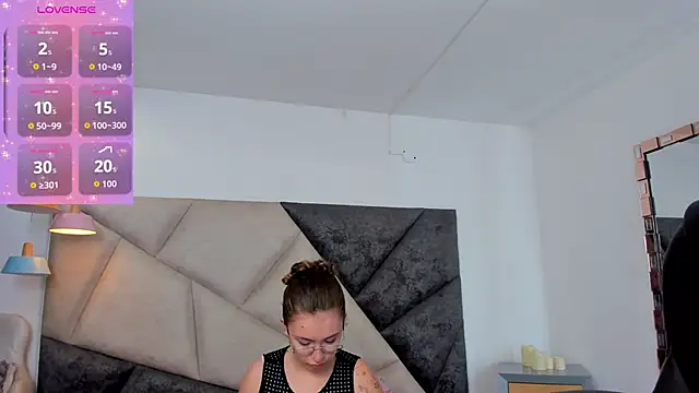 MarieTaylor  online show from 1, 12, 2025