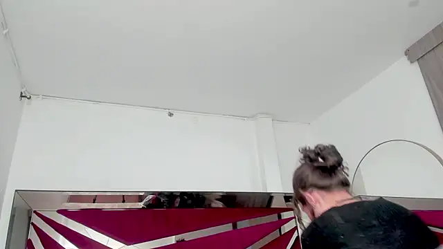 MarieTaylor  online show from 10, 4, 2026