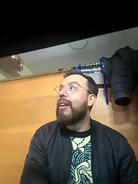 Snapshot of AlejoFernandez_ chatting on 24, 11, 2025 AlejoFernandez online show from 24, 11, 2025