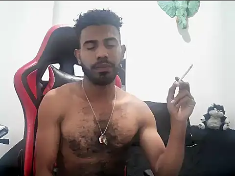 Snapshot of alberthot11 chatting on 22, 11, 2025 alberthot11 online show from 22, 11, 2025