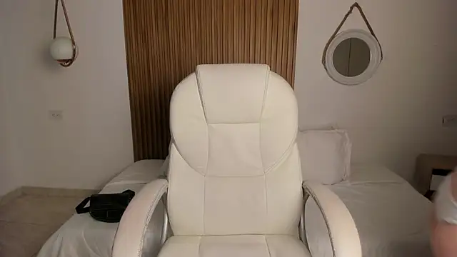 Alaska deluxe online show from 31, 3, 2026