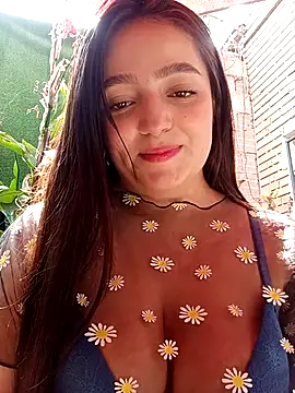 Juanita Rojas online show from 17, 12, 2025