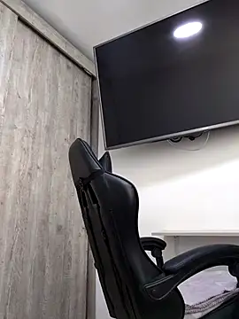 Laia torres1 online show from 28, 2, 2026