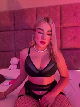 NathalieRoss1 online show from 2, 6, 2026