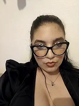 SoniaPinky online show from 23, 11, 2025