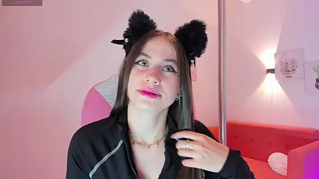 Snapshot of MiaWhiteBunny chatting on 16, 2, 2026 MiaWhiteBunny online show from 16, 2, 2026