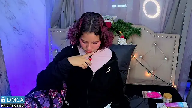 ahsly Zam online show from 17, 12, 2025