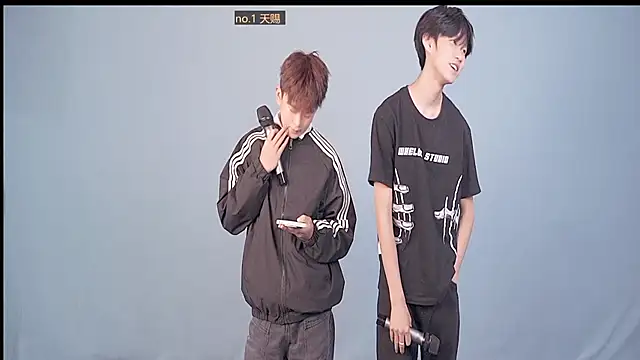 Snapshot of Cosplay__ chatting on 20, 11, 2025 Cosplay online show from 20, 11, 2025