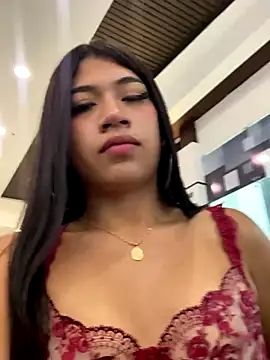 Celeste villanueva  online show from 18, 12, 2025