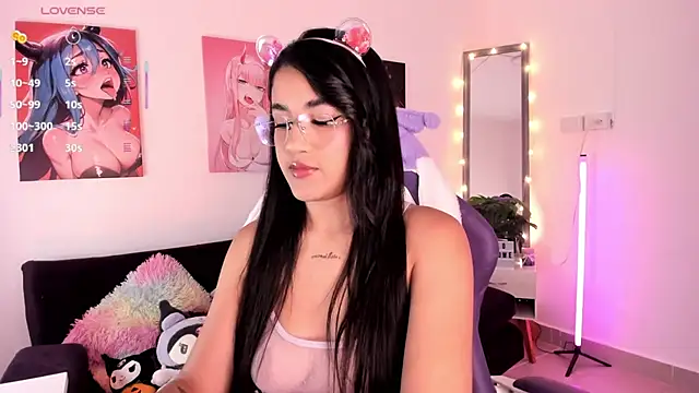 Ivycortes online show from 22, 11, 2025