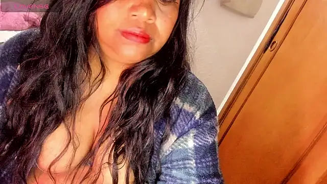 Snapshot of ebonycamelia chatting on 9, 7, 2026 ebonycamelia online show from 9, 7, 2026