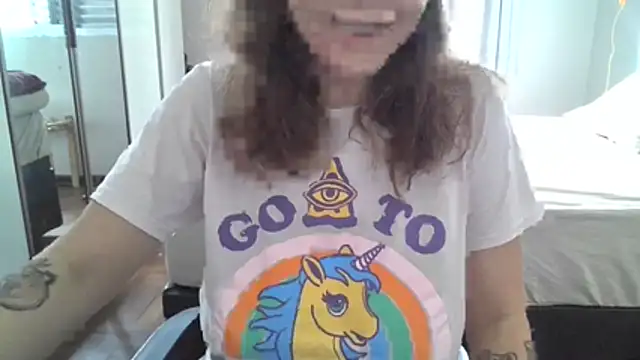 xxxluana online show from 10, 2, 2026