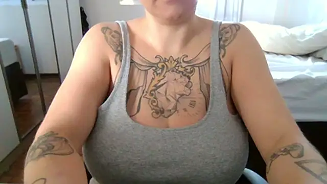 xxxluana online show from 20, 12, 2025