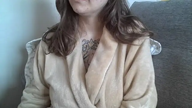 xxxluana online show from 15, 7, 2026