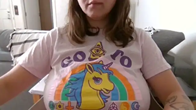 xxxluana online show from 2, 12, 2025