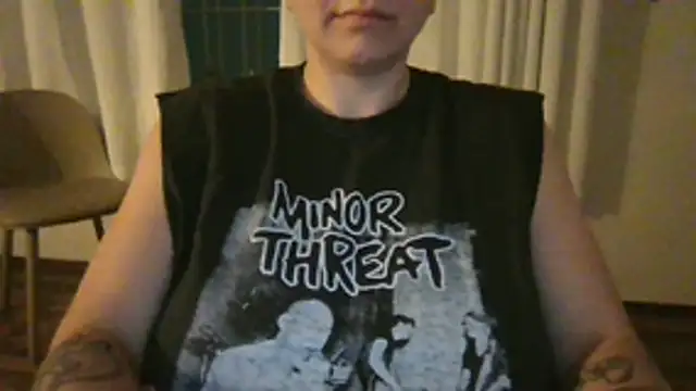 xxxluana online show from 23, 12, 2025