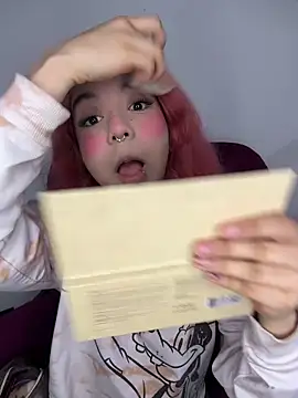 Valen-Foxx1 online show from 12, 4, 2026